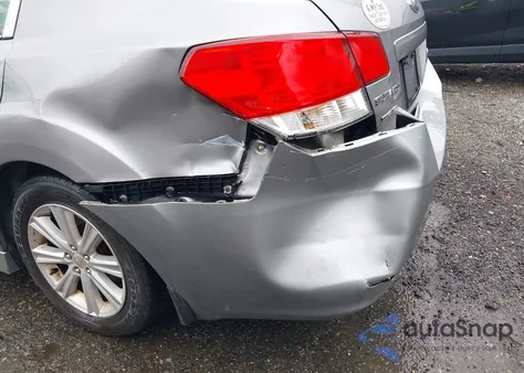 2010 Subaru Legacy 2.5I Premium z USA, uszkodzony, nr VIN 4S3BMCG68A3219295